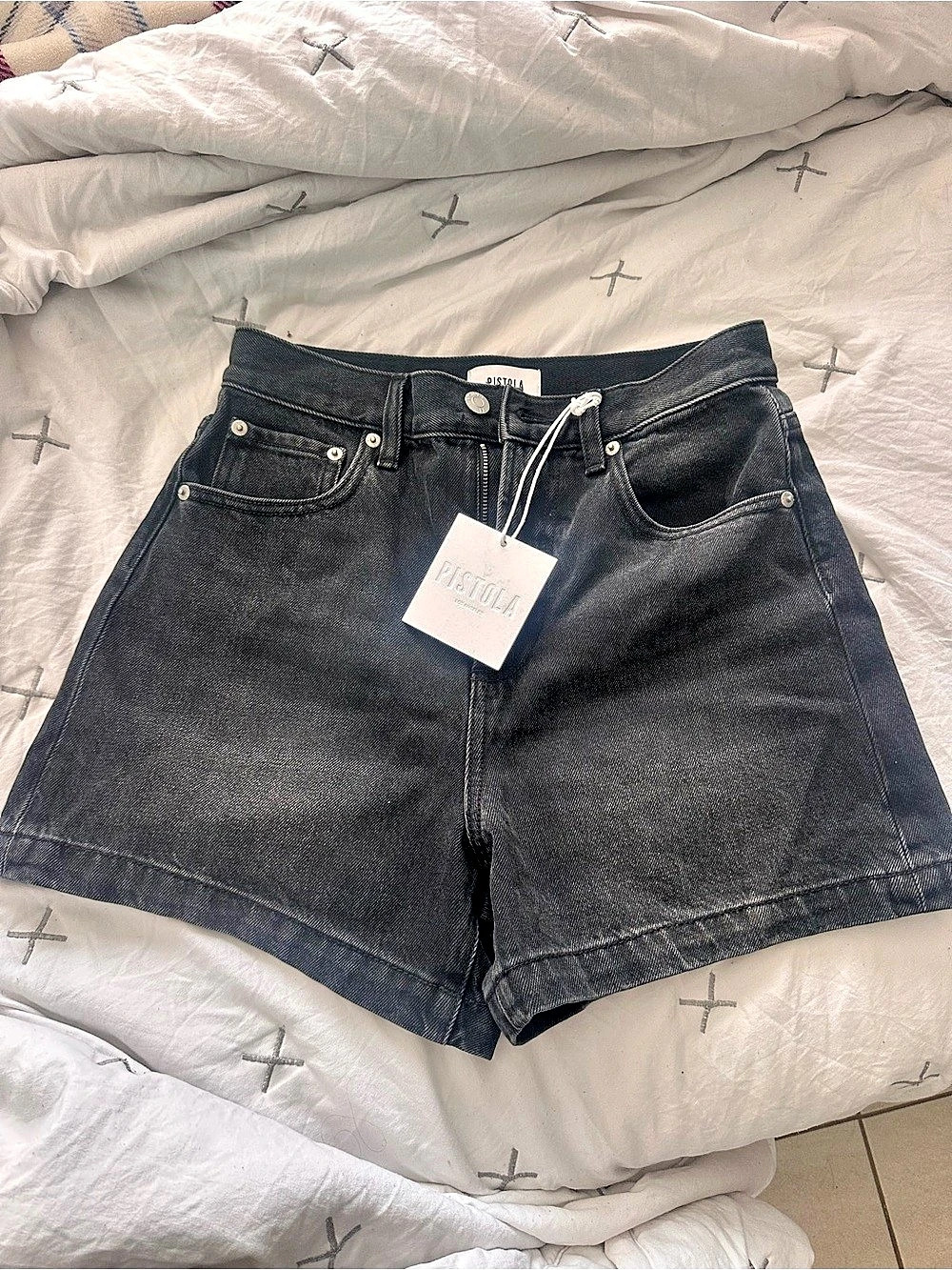 Pistola Saige High Rise A-Line Short Black Waist 25